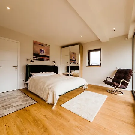 Amont Chalet Peştera